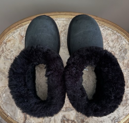 Black ankle heigh - ankle,